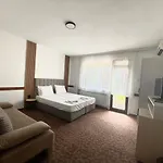 Hotel хотел м1 Primorsko