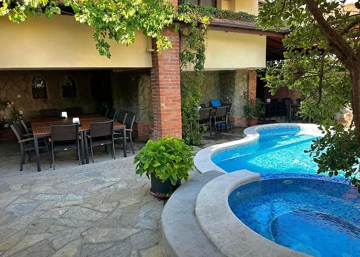 Отель хотел м1 2*